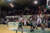 Obras lo gan� en el segundo tiempo