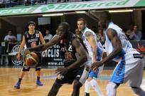 La Uni�n sigue de racha ganadora