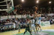 Pe�arol venci� a Gimnasia en un partidazo