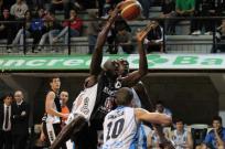 La Uni�n sigue de racha ganadora