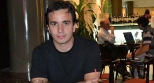 Casal�nguida vuelve y elige asistente