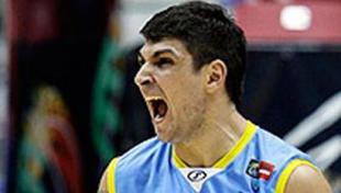 Batista: �Si es desgarro, no viajo�