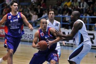 Luch� contra todo y se qued� sin nada