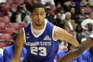 Estudiantes confirm� extranjero y comienzo de pretemporada