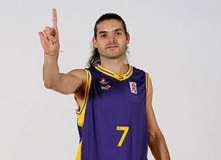 Diego Garc�a renueva con el Valladolid hasta el 2012