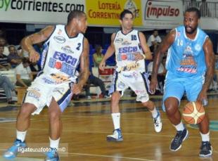 Sionista sali� a flote en la ribera correntina