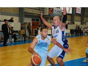 El cl�sico se ti�� de blanco