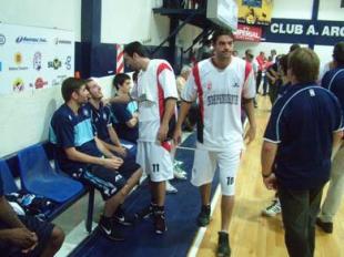 Rojos de verg�enza, llenos de impotencia