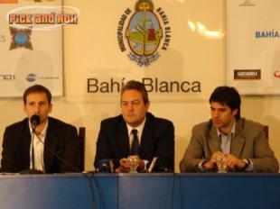 Presentaci�n oficial del albo