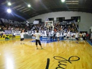 Agredieron a un fot�grafo en Bah�a Blanca