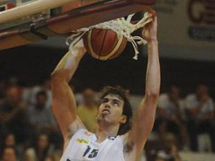 Fede Aguerre sigue en Bah�a Estudiantes