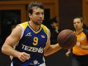 Porta y el Verona bajaron al l�der