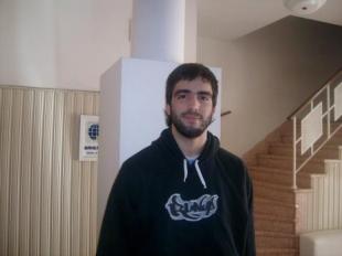 Ol�mpico renueva y contrata