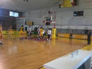 Lan�s y Quimsa se anotan como candidatos en el U19