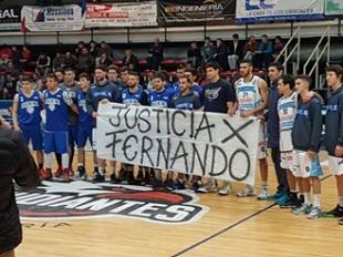 Pe�arol derrot� a Argentino en la final