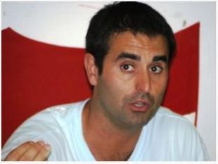 Adelante cambi� el DT