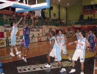 No fue la noche de los l�deres