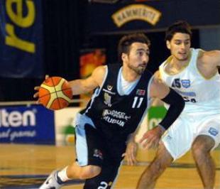 Osimani: �Ser regulares 40 minutos�