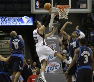 Nowitzki amarg� a Delfino