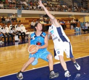 Pe�arol se lo rob� en el cierre