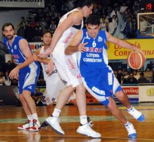 Dos a�os m�s para Mart�nez en Corrientes