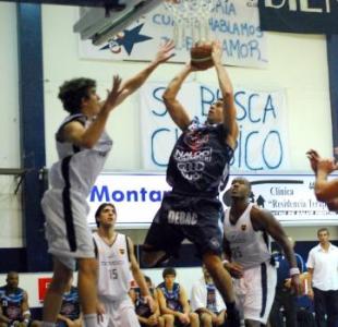 Victoria de oro para Boca en Jun�n