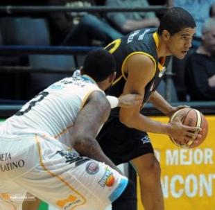 Obras regres� al triunfo con una paliza