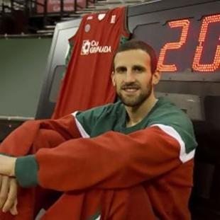 Gianella muy cerca de Ol�mpico