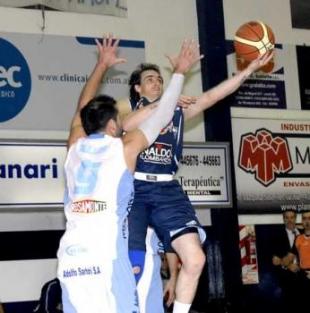Argentino sufri� pero gan� y est� match point ante Ober�