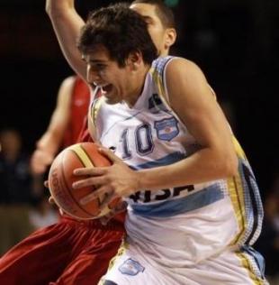 Luciano Gonz�lez, pura polenta para Obras Sanitarias