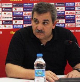 Roberto Santin no sigue en la selecci�n