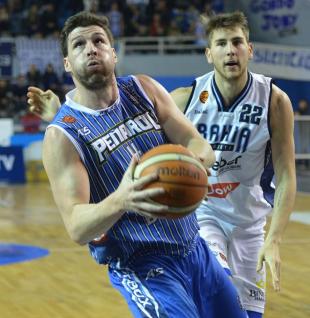 Ale Diez se queda en Pe�arol