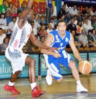 Regatas se qued� con el 1 y bati� su r�cord