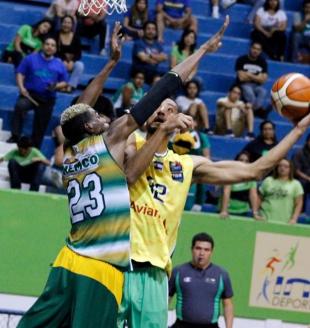 S�lo pueda quedar un centroamericano