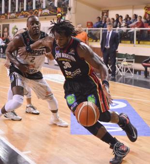 San Mart�n busca su doble comando en juego interior