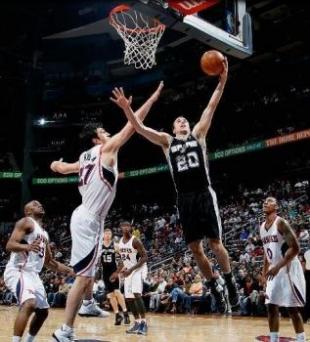 San Antonio dio un nuevo paso en busca del N�1