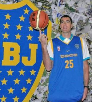 Santiago: �Vine porque admiro al b�squet argentino�