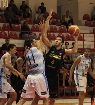 Instituto volvi� a festejar ante su gente