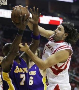 �Los Rockets siguen con vida!