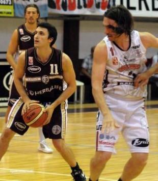 Lan�s sin problemas ante Quilmes