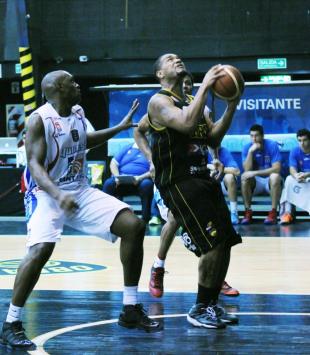 Obras se qued� con todo en el cierre