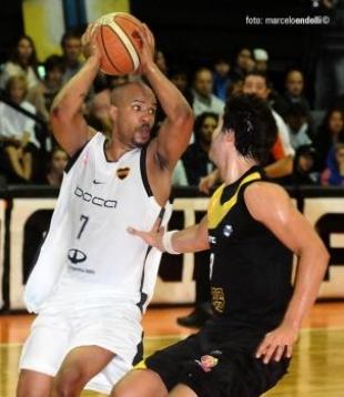 Boca barri� la serie ante Obras