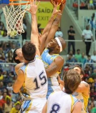 Argentina se qued� con el cl�sico rioplatense