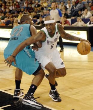 La Uni�n carga la pintura