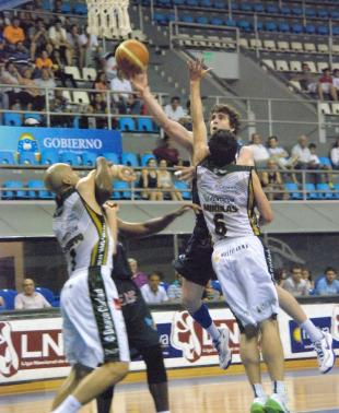 La Uni�n profundiz� el mal momento de Atenas