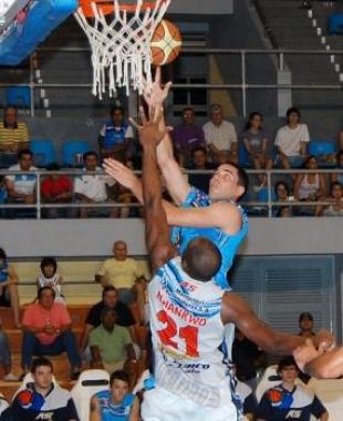 La Uni�n con mucha autoridad