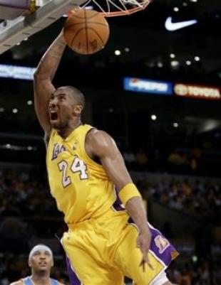 Los Lakers ganaron en casa y est�n 1 a 0