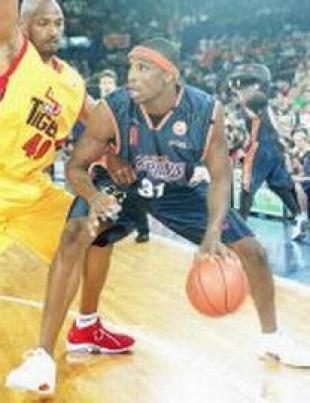 Se decidi� Magnano