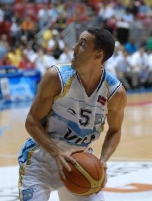 Prigioni: �esto nos pone en carrera�