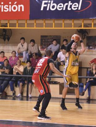 Comunicaciones se llev� un lindo triunfo de Corrientes